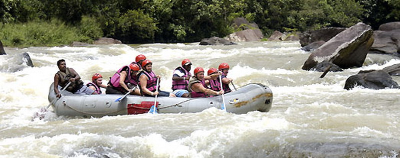 img/gallery/White Water Rafting In Kithulgala/whitewaterrafting.jpg